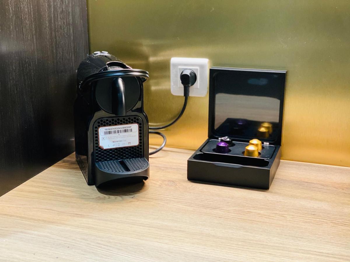 Capsule Temps Suspendu - Balneo, Home Cinema & Billard Valenciennes Eksteriør bilde