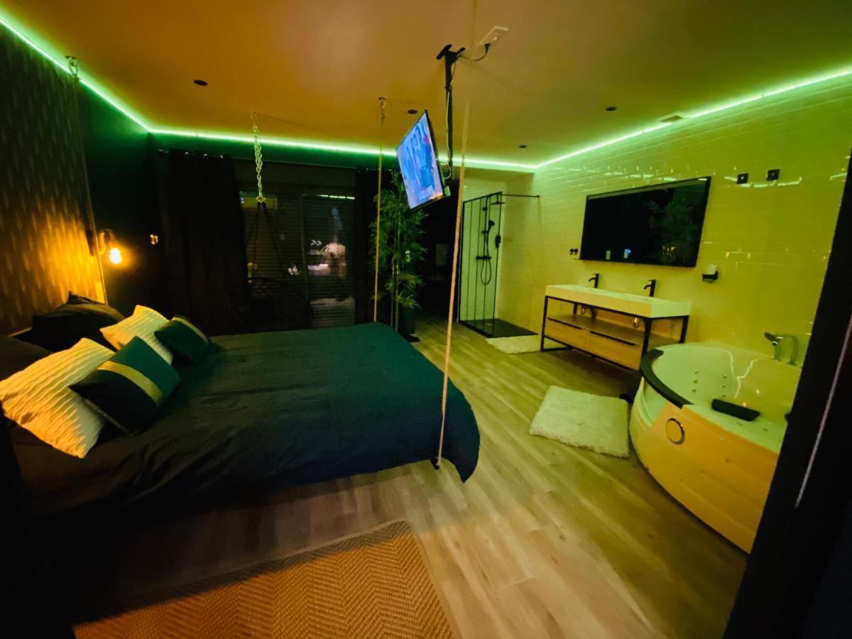 Capsule Temps Suspendu - Balneo, Home Cinema & Billard Valenciennes Eksteriør bilde